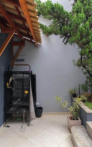 Casa à venda com 175m², 3 quartos e 3 vagas Casa à venda com 175m², 3 quartos e 3 vagasÁrea de Serviço