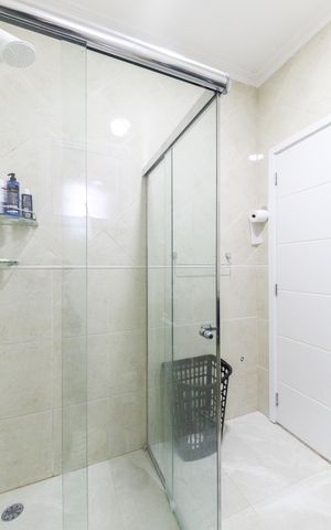 Casa à venda com 175m², 3 quartos e 3 vagas Casa à venda com 175m², 3 quartos e 3 vagasBanheiro Social 1