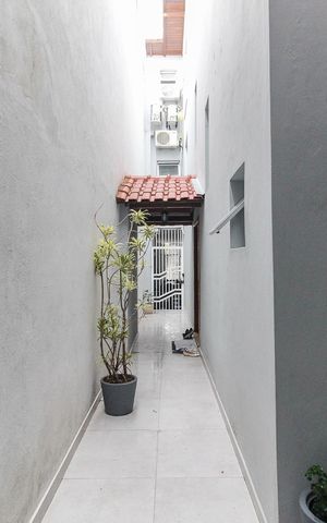 Casa à venda com 175m², 3 quartos e 3 vagas Casa à venda com 175m², 3 quartos e 3 vagasCorredor Externo