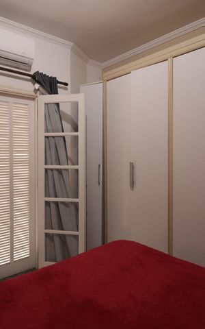 Casa à venda com 300m², 4 quartos e 5 vagasSuíte
