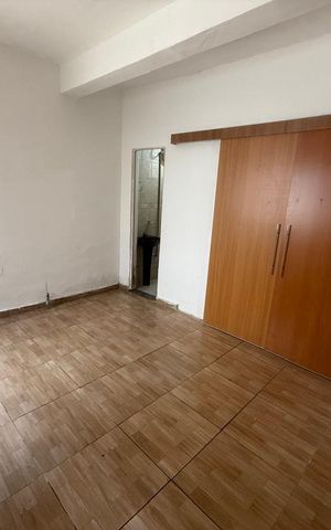 Casa à venda com 95m², 2 quartos e sem vaga