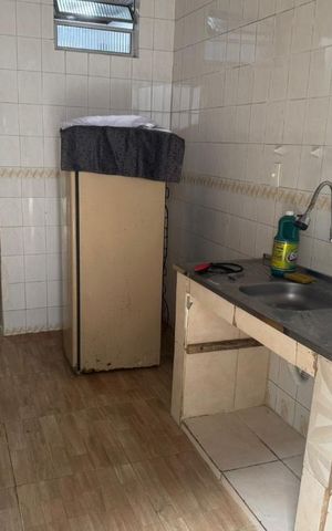 Casa à venda com 95m², 2 quartos e sem vaga