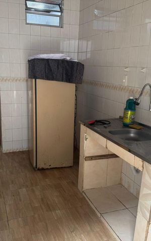 Casa à venda com 95m², 2 quartos e sem vaga