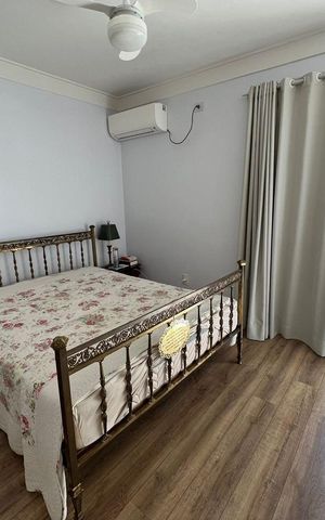 Casa de condomínio à venda com 300m², 4 quartos e 3 vagas