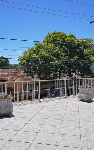 Casa à venda com 240m², 5 quartos e 2 vagasPatio