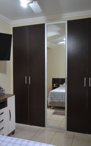 Apartamento à venda com 60m², 2 quartos e 2 vagasQuarto 2