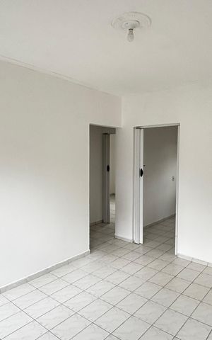 Casa à venda com 210m², 6 quartos e 1 vaga Casa à venda com 210m², 6 quartos e 1 vagaCasa 2 - Sala