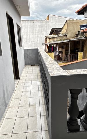 Casa à venda com 210m², 6 quartos e 1 vaga Casa à venda com 210m², 6 quartos e 1 vagaCasa 2 - Área de Serviço