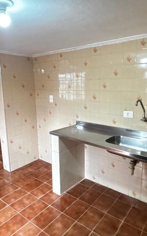Casa à venda com 210m², 6 quartos e 1 vaga Casa à venda com 210m², 6 quartos e 1 vagaCasa 3 - Cozinha