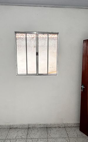 Casa à venda com 210m², 6 quartos e 1 vaga Casa à venda com 210m², 6 quartos e 1 vagaCasa 1 - Sala