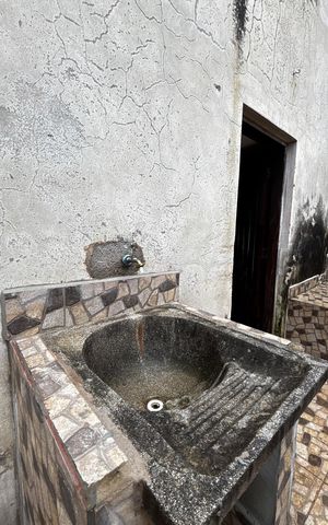 Casa à venda com 210m², 6 quartos e 1 vaga Casa à venda com 210m², 6 quartos e 1 vagaCasa 3 - Área de serviço