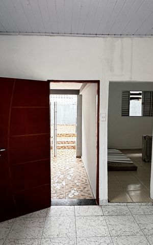 Casa à venda com 210m², 6 quartos e 1 vaga Casa à venda com 210m², 6 quartos e 1 vagaCasa 1 - Sala
