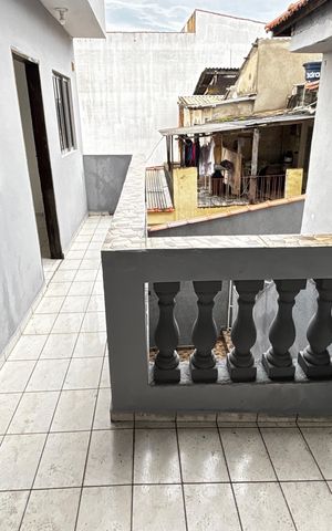 Casa à venda com 210m², 6 quartos e 1 vaga Casa à venda com 210m², 6 quartos e 1 vagaCasa 2 - Área de Serviço