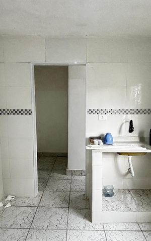 Casa à venda com 210m², 6 quartos e 1 vaga Casa à venda com 210m², 6 quartos e 1 vagaCasa 1 - Cozinha
