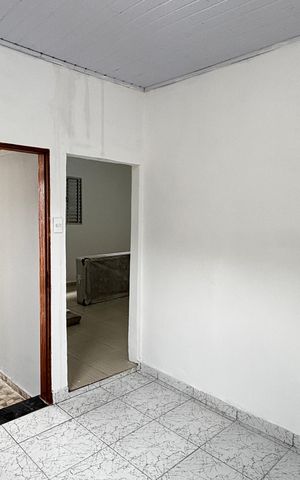 Casa à venda com 210m², 6 quartos e 1 vaga Casa à venda com 210m², 6 quartos e 1 vagaCasa 1 - Sala