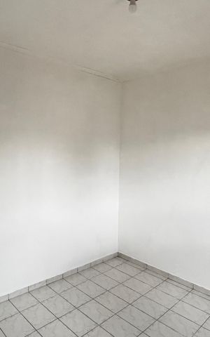 Casa à venda com 210m², 6 quartos e 1 vaga Casa à venda com 210m², 6 quartos e 1 vagaCasa 2 - Quarto 2