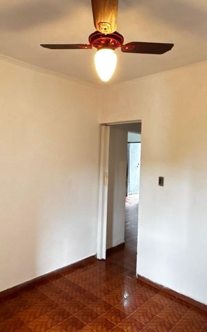 Casa à venda com 210m², 6 quartos e 1 vaga Casa à venda com 210m², 6 quartos e 1 vagaCasa 3 - Quarto 2