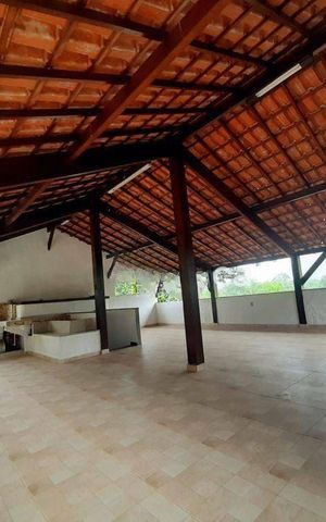 Casa à venda com 271m², 3 quartos e 4 vagas