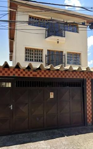 Casa à venda com 390m², 6 quartos e 4 vagas
