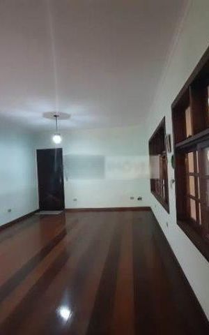 Casa à venda com 390m², 6 quartos e 4 vagas