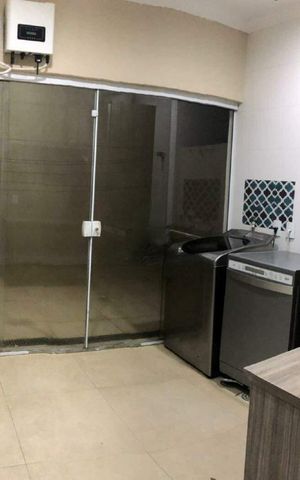 Casa à venda com 226m², 4 quartos e 4 vagas
