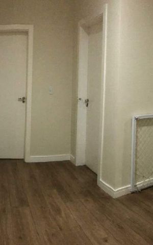 Casa à venda com 226m², 4 quartos e 4 vagas