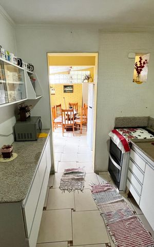 Apartamento à venda com 106m², 3 quartos e 2 vagasCozinha