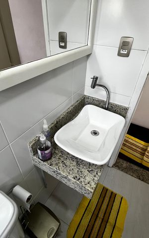 Apartamento à venda com 106m², 3 quartos e 2 vagasBanheiro da Suíte