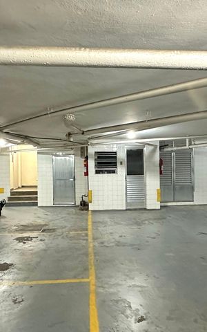 Apartamento à venda com 249m², 3 quartos e 1 vaga Apartamento à venda com 249m², 3 quartos e 1 vagaÁrea comum