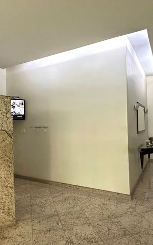 Apartamento à venda com 249m², 3 quartos e 1 vaga Apartamento à venda com 249m², 3 quartos e 1 vagaÁrea comum
