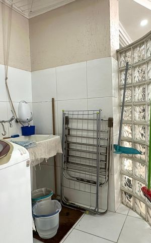 Apartamento à venda com 249m², 3 quartos e 1 vaga Apartamento à venda com 249m², 3 quartos e 1 vagaÁrea de Serviço