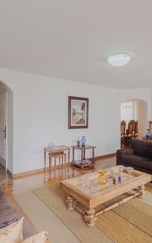 Apartamento à venda com 258m², 4 quartos e 2 vagasSala