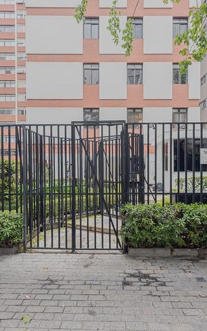 Apartamento à venda com 258m², 4 quartos e 2 vagasFachada