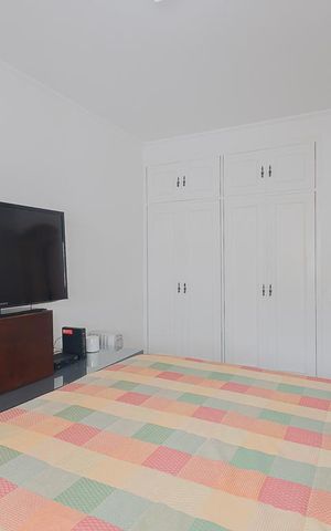Apartamento à venda com 258m², 4 quartos e 2 vagasQuarto 1