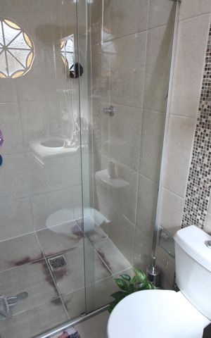Casa à venda com 120m², 5 quartos e 1 vagaSuite Quarto 2