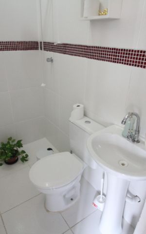 Casa à venda com 120m², 5 quartos e 1 vagaBanheiro