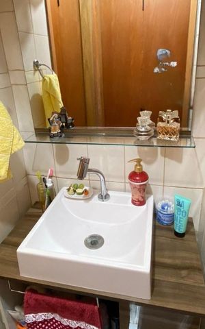 Apartamento à venda com 57m², 2 quartos e sem vaga Apartamento à venda com 57m², 2 quartos e sem vagaLavabo