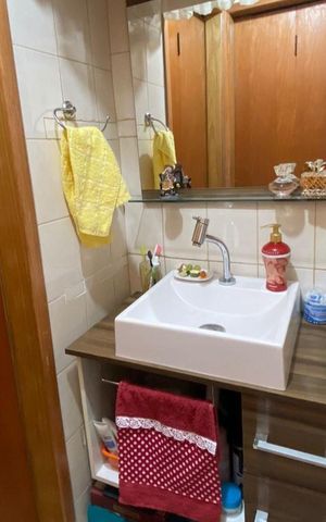 Apartamento à venda com 57m², 2 quartos e sem vaga Apartamento à venda com 57m², 2 quartos e sem vagaLavabo