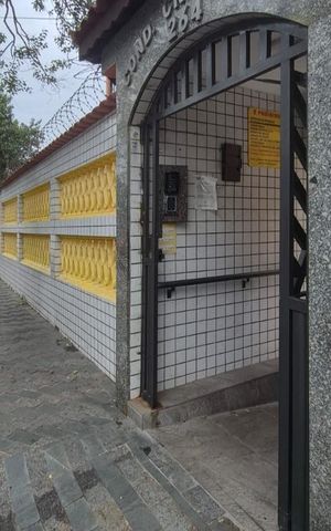 Apartamento à venda com 57m², 2 quartos e sem vaga Apartamento à venda com 57m², 2 quartos e sem vagaFachada