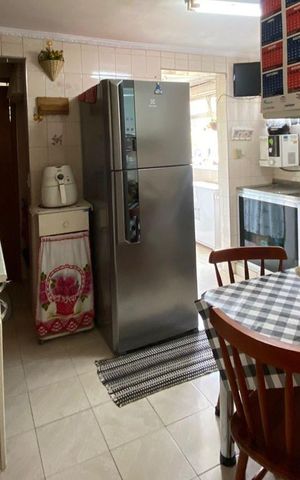 Apartamento à venda com 57m², 2 quartos e sem vaga Apartamento à venda com 57m², 2 quartos e sem vagaCozinha