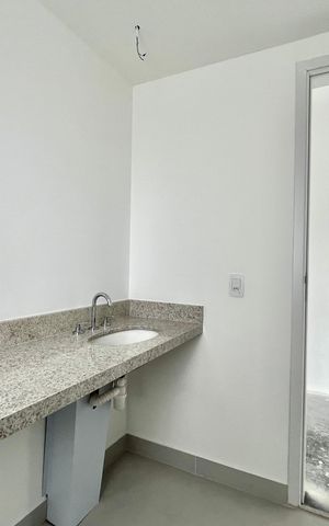 Apartamento à venda com 85m², 2 quartos e 1 vaga Apartamento à venda com 85m², 2 quartos e 1 vagaBanheiro da Suíte 1