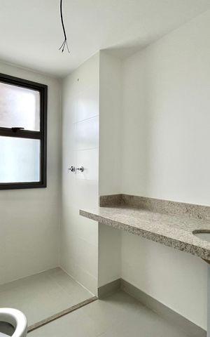 Apartamento à venda com 85m², 2 quartos e 1 vaga Apartamento à venda com 85m², 2 quartos e 1 vagaBanheiro da Suíte 1