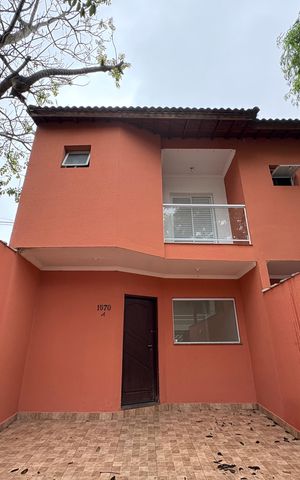Casa para alugar com 75m², 2 quartos e 2 vagas Casa para alugar com 75m², 2 quartos e 2 vagasGaragem