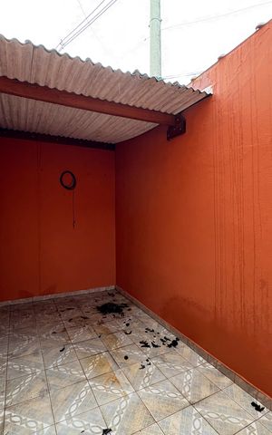 Casa para alugar com 75m², 2 quartos e 2 vagas Casa para alugar com 75m², 2 quartos e 2 vagasQuintal