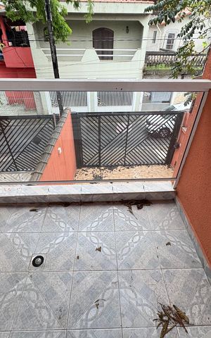 Casa para alugar com 75m², 2 quartos e 2 vagas Casa para alugar com 75m², 2 quartos e 2 vagasSacada da Suíte 2