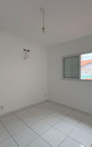 Casa para alugar com 75m², 2 quartos e 2 vagas Casa para alugar com 75m², 2 quartos e 2 vagasSuíte 1