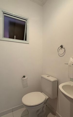 Casa para alugar com 75m², 2 quartos e 2 vagas Casa para alugar com 75m², 2 quartos e 2 vagasLavabo