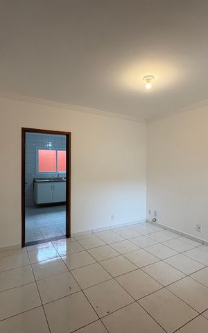 Casa para alugar com 75m², 2 quartos e 2 vagas Casa para alugar com 75m², 2 quartos e 2 vagasSala