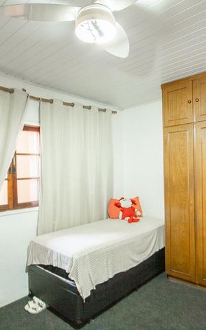 Casa à venda com 226m², 3 quartos e 2 vagas Casa à venda com 226m², 3 quartos e 2 vagasSuite 1