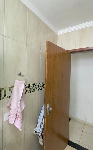Casa à venda com 120m², 3 quartos e 4 vagasBanheiro social 2